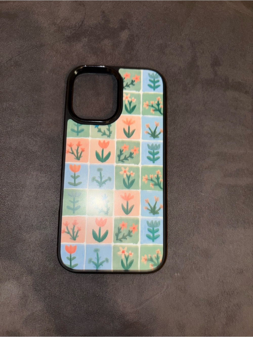 Floral Grid Protective Phone Case - Pastel Green, Peach & Blue IPHONE 16 magsafe